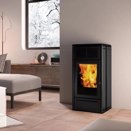 Pelletofen Edilkamin Nara 7 Evo 6,9 kW - Brennholz